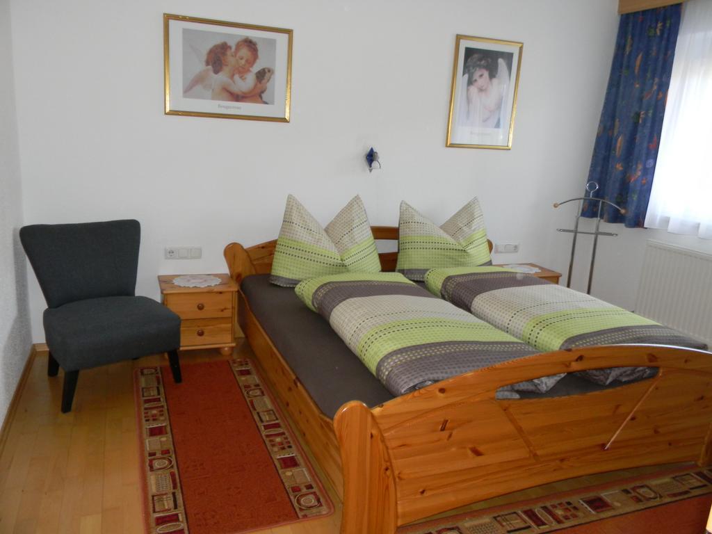 Ferienwohnung Gasser ヴェンス エクステリア 写真
